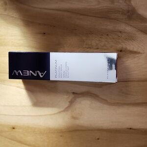 Anew Platinum Sculpting Body Serum